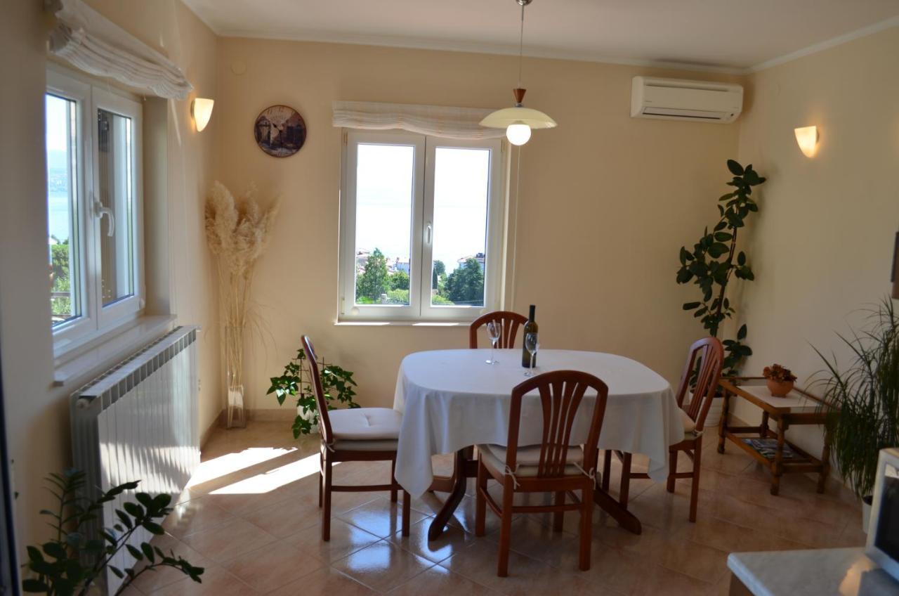 Apartman Fiore 로브란 외부 사진