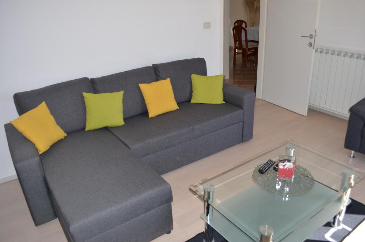Apartman Fiore 로브란 외부 사진